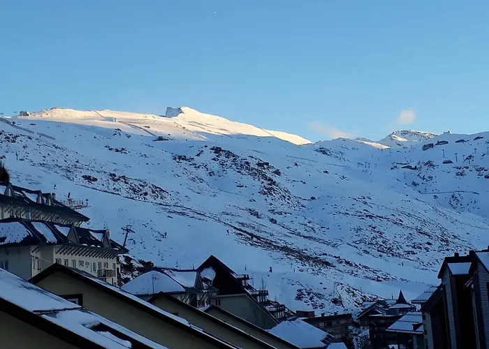 아파트 Pradollano Zona Media *