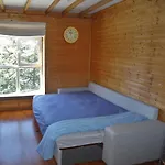 Pradollano Zona Media Apartment *